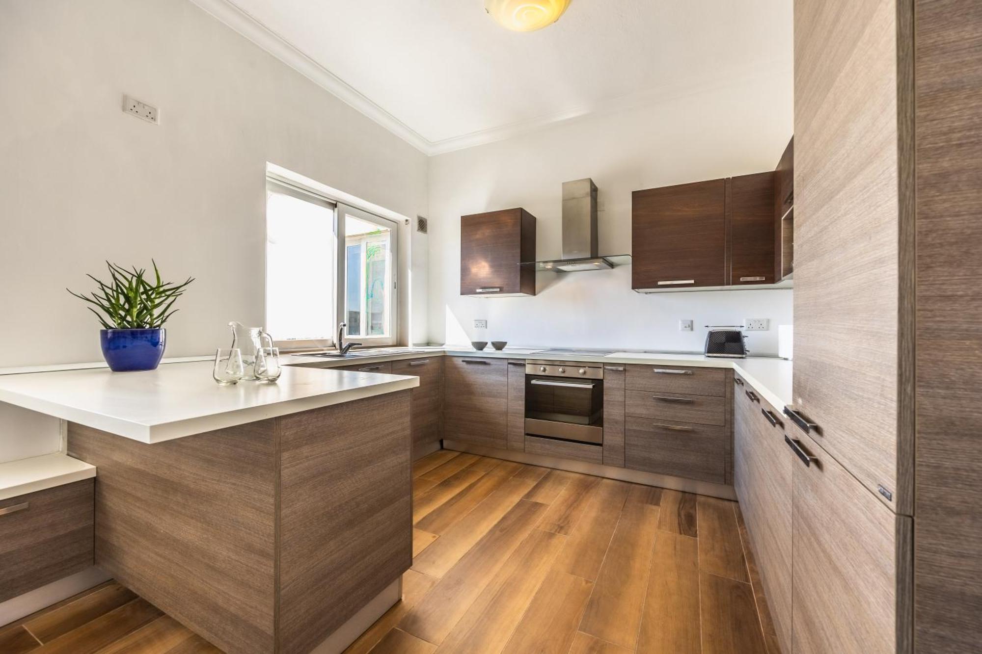 Stunning - Seaview Penthouse 3-Bed + Parking Apartment Sliema Exterior foto