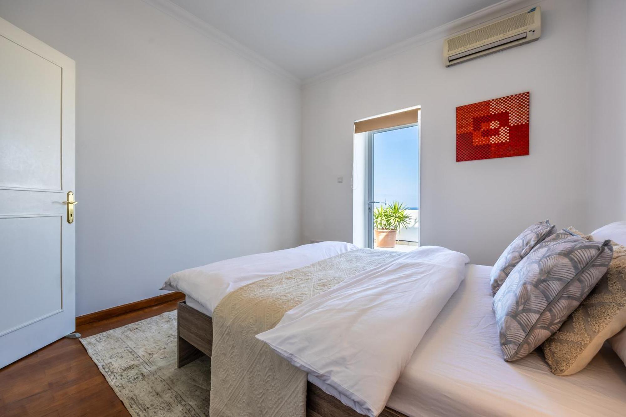 Stunning - Seaview Penthouse 3-Bed + Parking Apartment Sliema Exterior foto