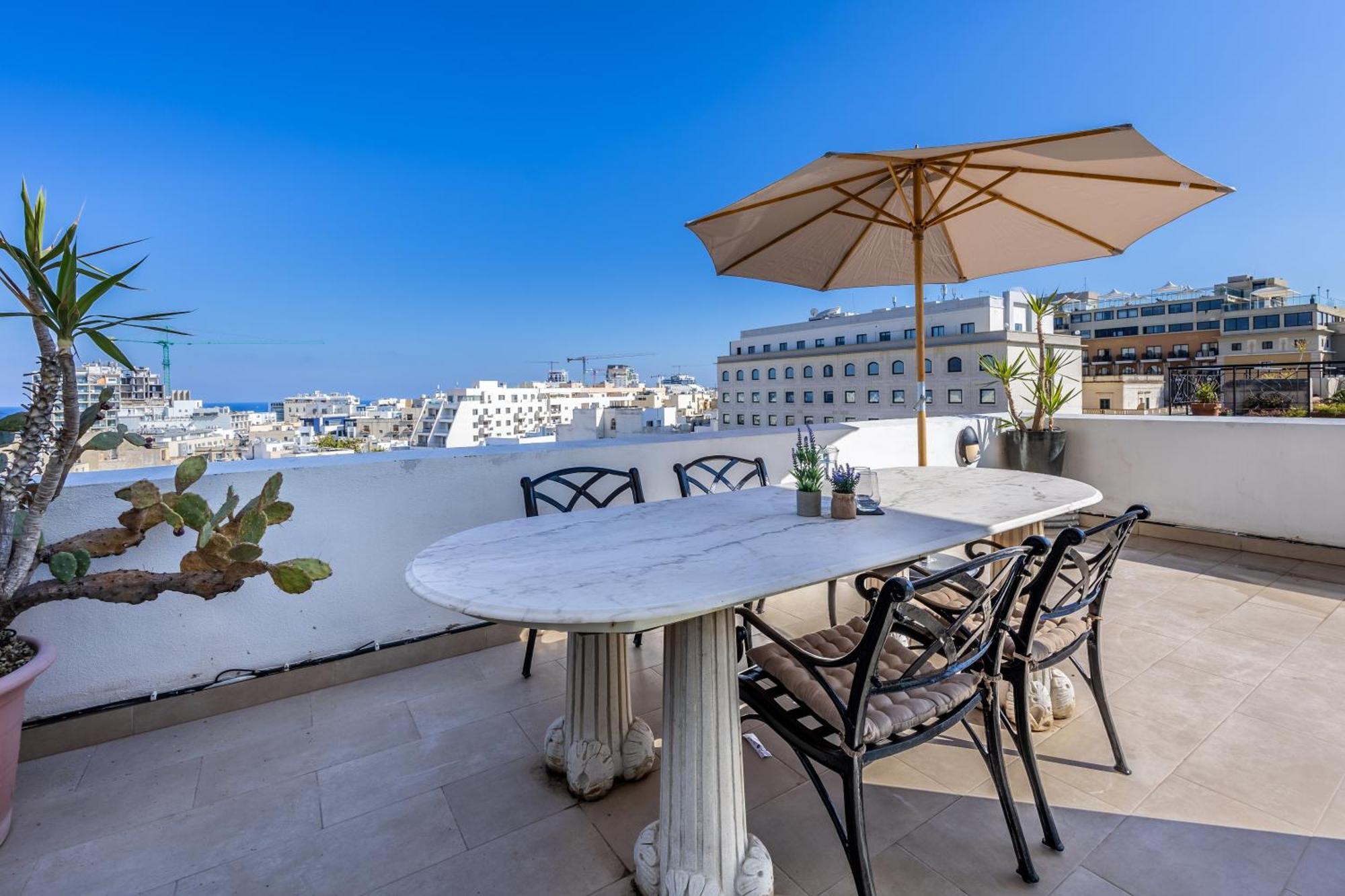 Stunning - Seaview Penthouse 3-Bed + Parking Apartment Sliema Exterior foto